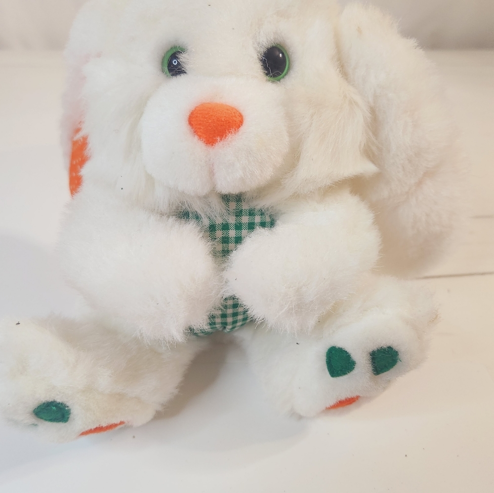 Avon 1995 Plush Bunny with Giggle sounds white with green eyes